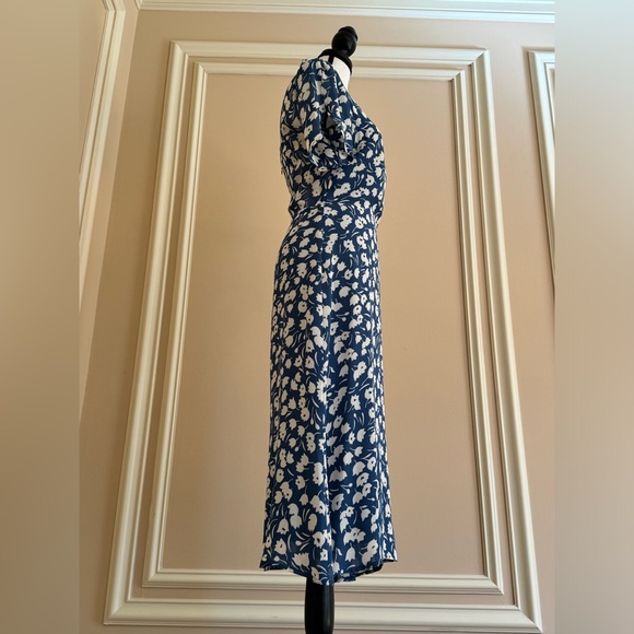 Reformation Blue and White Floral Short Sleeve Midi Dress - Picture 4 of 6